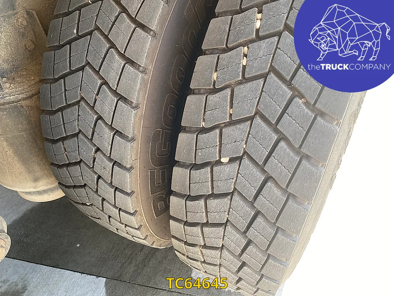 Renault Premium 340 6X2 - Боклукчийска кола: снимка 4 Renault Premium 340 6X2 - Боклукчийска кола: снимка 4