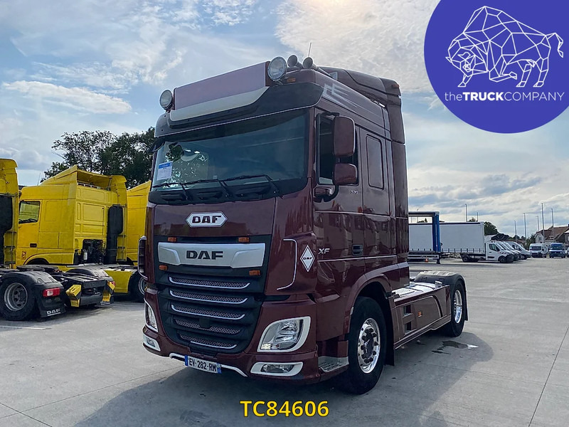 DAF 530 - Влекач: снимка 1 DAF 530 - Влекач: снимка 1
