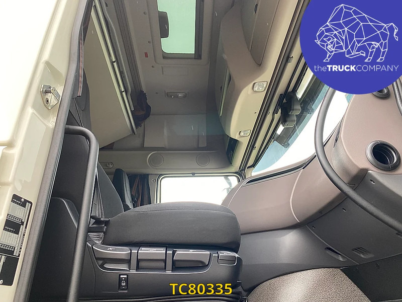 DAF XF 480 - Влекач: снимка 4 DAF XF 480 - Влекач: снимка 4