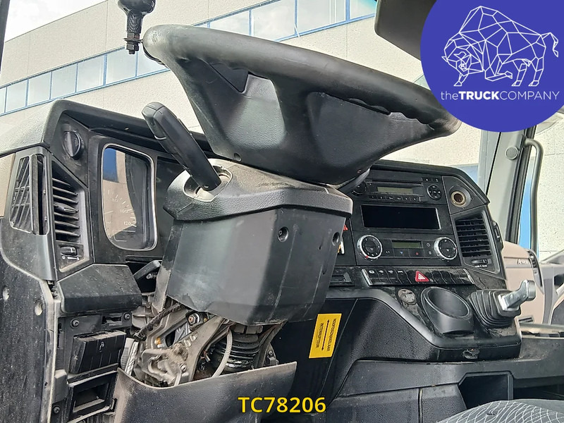 Влекач Mercedes-Benz Actros 1842: снимка 11