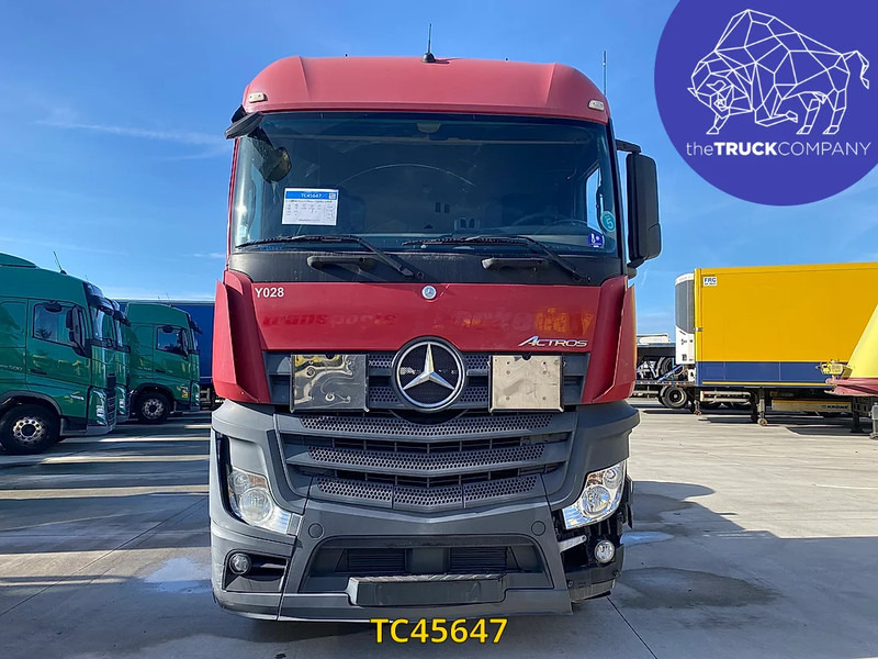 Влекач Mercedes-Benz Actros 1843: снимка 10 Влекач Mercedes-Benz Actros 1843: снимка 10