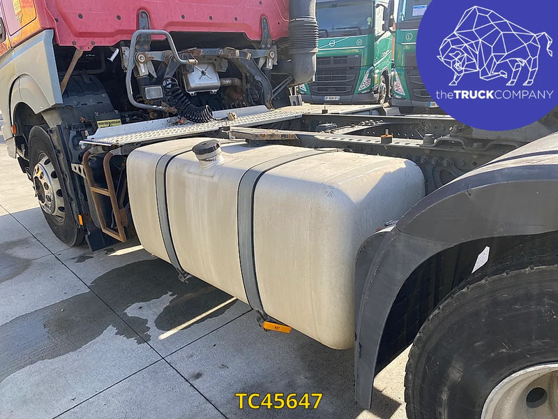 Влекач Mercedes-Benz Actros 1843: снимка 12 Влекач Mercedes-Benz Actros 1843: снимка 12