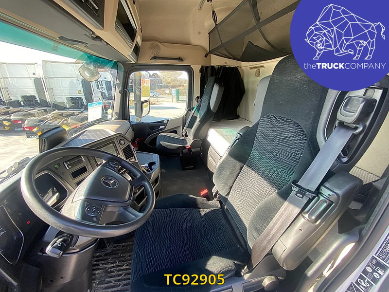 Mercedes-Benz Actros 1851 - Влекач: снимка 4 Mercedes-Benz Actros 1851 - Влекач: снимка 4