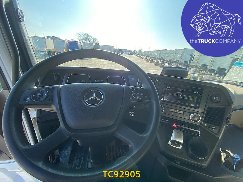 Mercedes-Benz Actros 1851 - Влекач: снимка 3 Mercedes-Benz Actros 1851 - Влекач: снимка 3