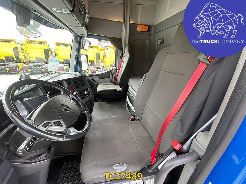 Renault T 440 - Влекач: снимка 5 Renault T 440 - Влекач: снимка 5