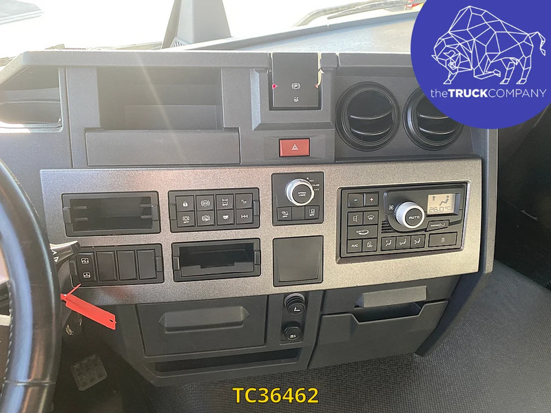 Renault T 460 - Влекач: снимка 3 Renault T 460 - Влекач: снимка 3