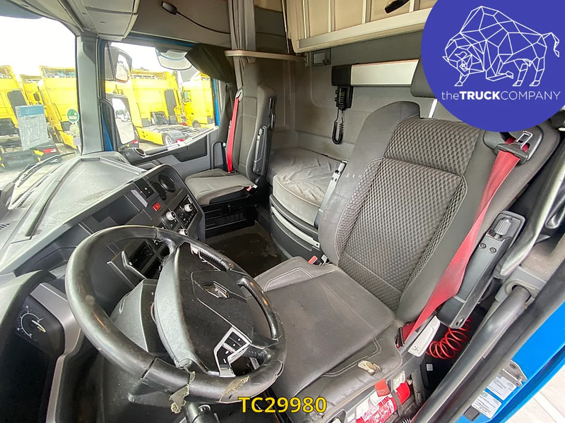 Renault T 520 - Влекач: снимка 5 Renault T 520 - Влекач: снимка 5