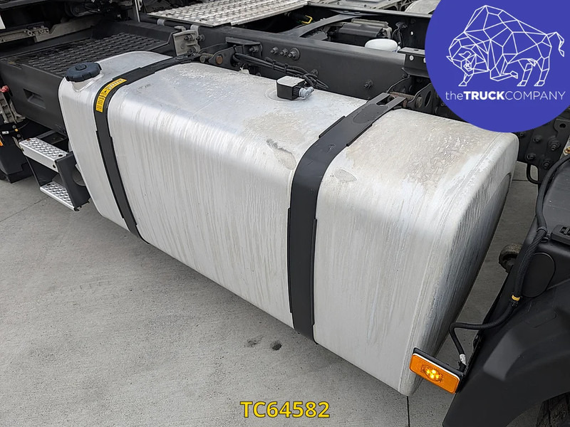 Влекач Volvo FH 500: снимка 17 Влекач Volvo FH 500: снимка 17