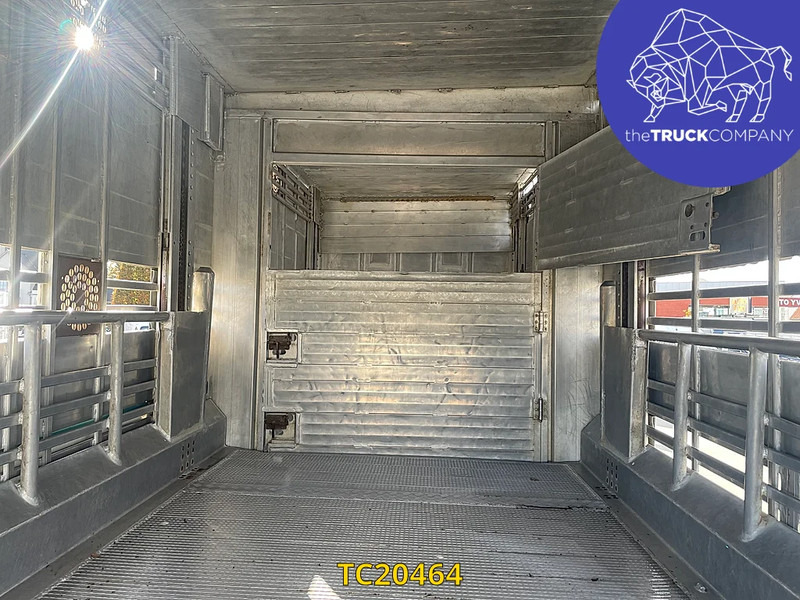 За превоз на животни камион Volvo FH 480: снимка 6