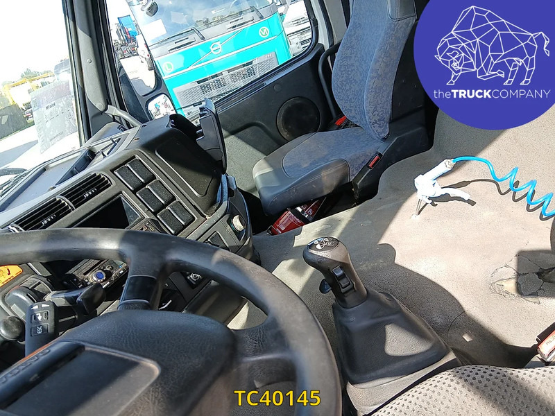 Volvo FM - Контейнеровоз/ Сменна каросерия камион: снимка 3 Volvo FM - Контейнеровоз/ Сменна каросерия камион: снимка 3