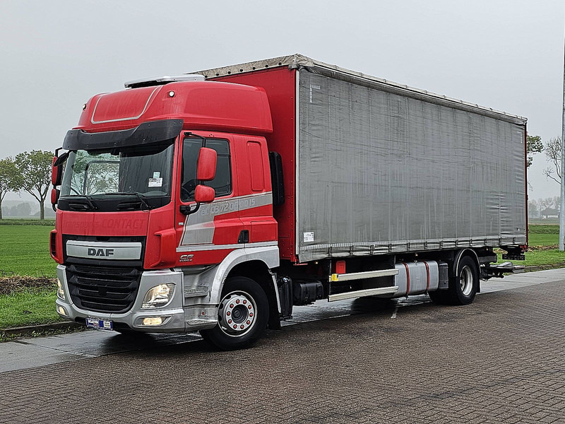 DAF CF 400 - Камион с брезент: снимка 2 DAF CF 400 - Камион с брезент: снимка 2