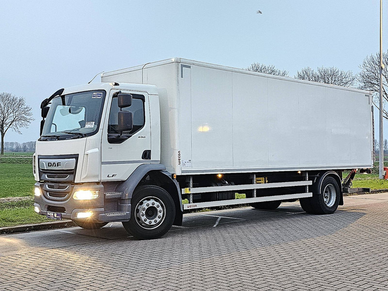 DAF LF 230 19T MANUAL AIRCO - Камион фургон: снимка 2 DAF LF 230 19T MANUAL AIRCO - Камион фургон: снимка 2