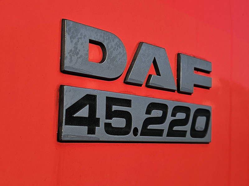 Лизинг на DAF LF 45.220 11.9T MANUAL DAF LF 45.220 11.9T MANUAL: снимка 16