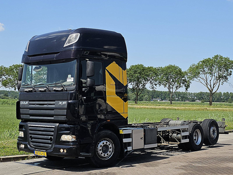 DAF XF 105.460 SSC 6X2 FAS MANUAL - Шаси кабина: снимка 2 DAF XF 105.460 SSC 6X2 FAS MANUAL - Шаси кабина: снимка 2