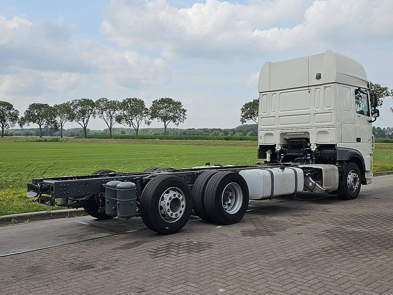 DAF XF 480 SSC 6X2 FAR INTARDER - Шаси кабина: снимка 3 DAF XF 480 SSC 6X2 FAR INTARDER - Шаси кабина: снимка 3