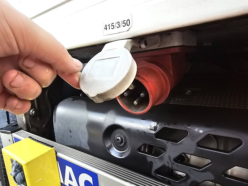 Лизинг на Iveco 120E19 EUROCARGO 120-190 WB 310 Iveco 120E19 EUROCARGO 120-190 WB 310: снимка 14