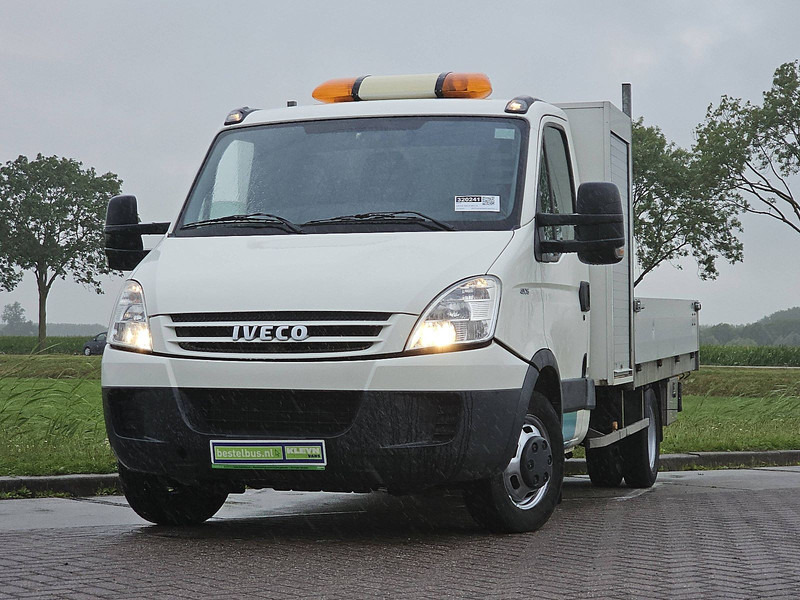 Iveco Daily 40C15 XL FASSI laadkraan - Бордови бус: снимка 1 Iveco Daily 40C15 XL FASSI laadkraan - Бордови бус: снимка 1