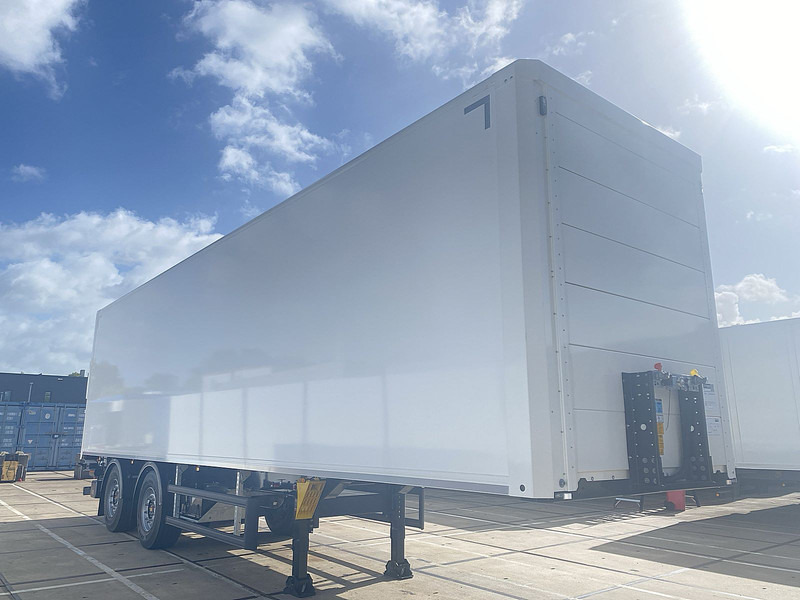 KLEYN TRAILERS TFSH 18 KOFFER NIEUW HH VLOER KLEP - Затворена каросерия полуремарке: снимка 3 KLEYN TRAILERS TFSH 18 KOFFER NIEUW HH VLOER KLEP - Затворена каросерия полуремарке: снимка 3
