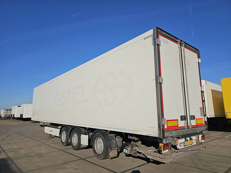 Krone SD - Затворена каросерия полуремарке: снимка 5 Krone SD - Затворена каросерия полуремарке: снимка 5