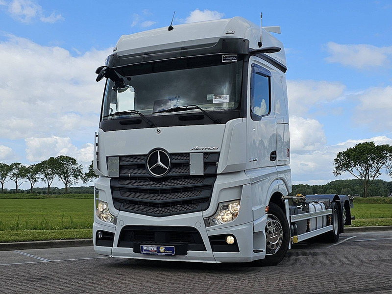 Mercedes-Benz ACTROS 2545 LS - Контейнеровоз/ Сменна каросерия камион: снимка 1 Mercedes-Benz ACTROS 2545 LS - Контейнеровоз/ Сменна каросерия камион: снимка 1