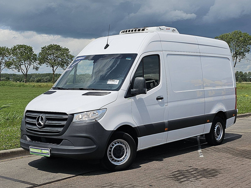 Mercedes-Benz Sprinter 315 CDI FRIGO AUT. - Хладилен бус: снимка 2 Mercedes-Benz Sprinter 315 CDI FRIGO AUT. - Хладилен бус: снимка 2