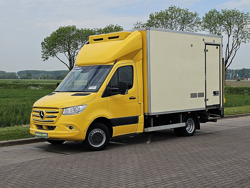 Mercedes-Benz Sprinter 516 bi-temp frigo EURO6 - Хладилен бус: снимка 2 Mercedes-Benz Sprinter 516 bi-temp frigo EURO6 - Хладилен бус: снимка 2