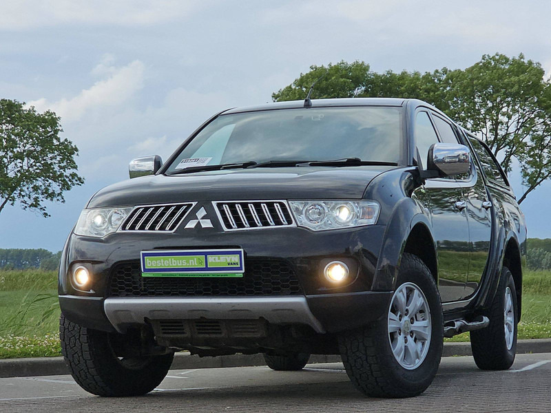 Mitsubishi L200 2.5 clima 4X4 RHD - Пикап: снимка 1 Mitsubishi L200 2.5 clima 4X4 RHD - Пикап: снимка 1
