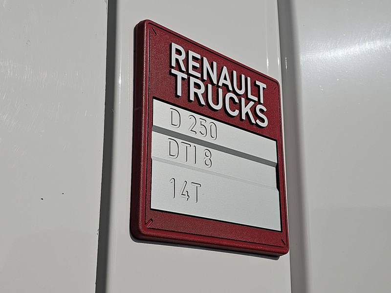 Камион фургон Renault D 250 11.9T A/C NEW ENGINE: снимка 14
