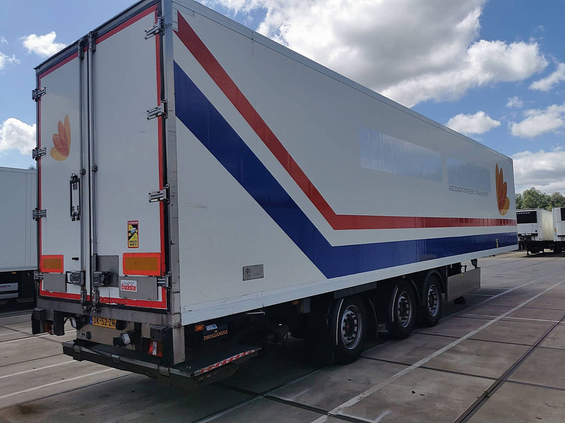 SYSTEM TRAILERS TKS24-1TRI - Рефрижератор полуремарке: снимка 2 SYSTEM TRAILERS TKS24-1TRI - Рефрижератор полуремарке: снимка 2