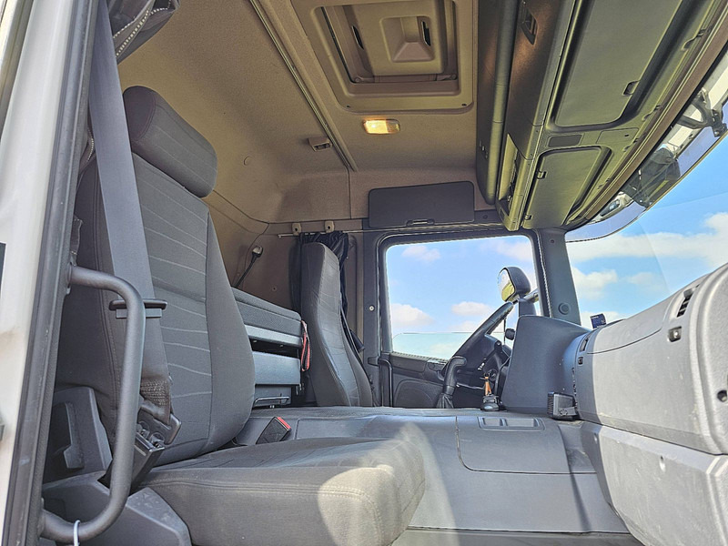 Лизинг на Scania P360 6X2*4 LIFT MAN. RET. Scania P360 6X2*4 LIFT MAN. RET.: снимка 7