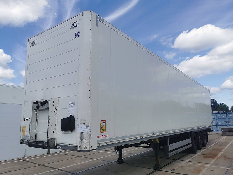 Schmitz Cargobull SCB*S3B - Затворена каросерия полуремарке: снимка 1 Schmitz Cargobull SCB*S3B - Затворена каросерия полуремарке: снимка 1