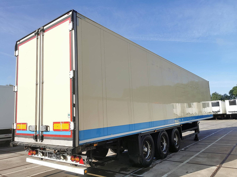 Schmitz Cargobull SKO 24 BI-TEMP - Рефрижератор полуремарке: снимка 2 Schmitz Cargobull SKO 24 BI-TEMP - Рефрижератор полуремарке: снимка 2