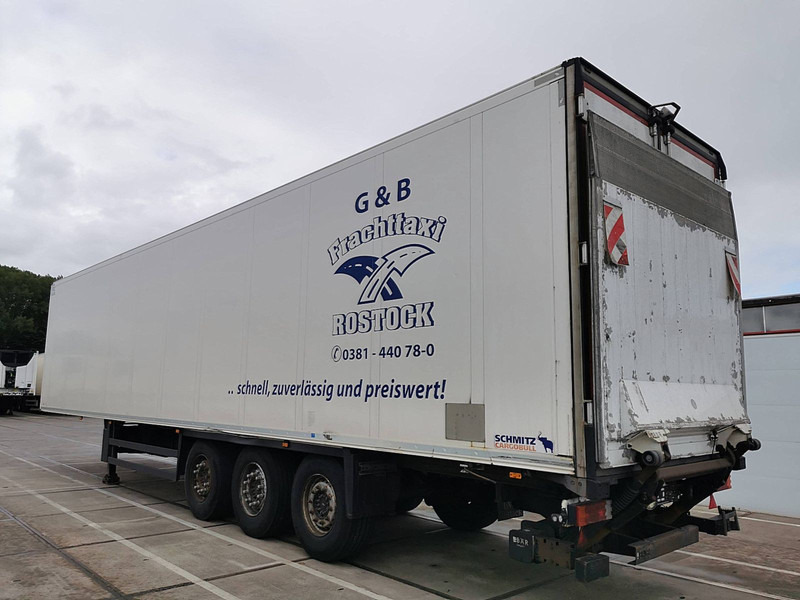 Schmitz Cargobull SKO 24 LADEBORDWAND - Рефрижератор полуремарке: снимка 5 Schmitz Cargobull SKO 24 LADEBORDWAND - Рефрижератор полуремарке: снимка 5
