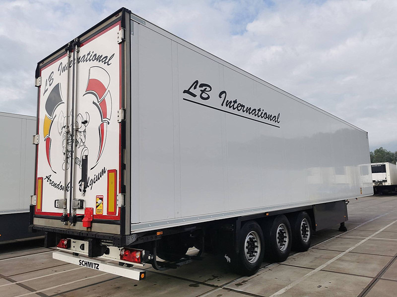 Schmitz Cargobull SKO24 - Рефрижератор полуремарке: снимка 2 Schmitz Cargobull SKO24 - Рефрижератор полуремарке: снимка 2