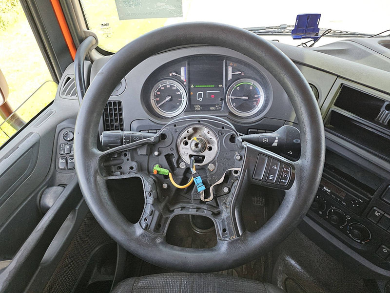 Влекач DAF XF 440 SPACECAB MANUAL: снимка 7