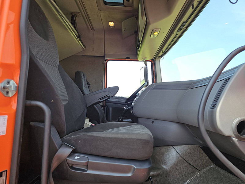 Влекач DAF XF 440 SPACECAB MANUAL: снимка 12