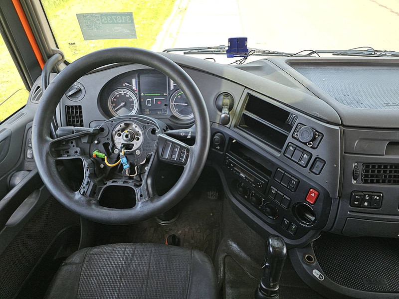 Влекач DAF XF 440 SPACECAB MANUAL: снимка 8