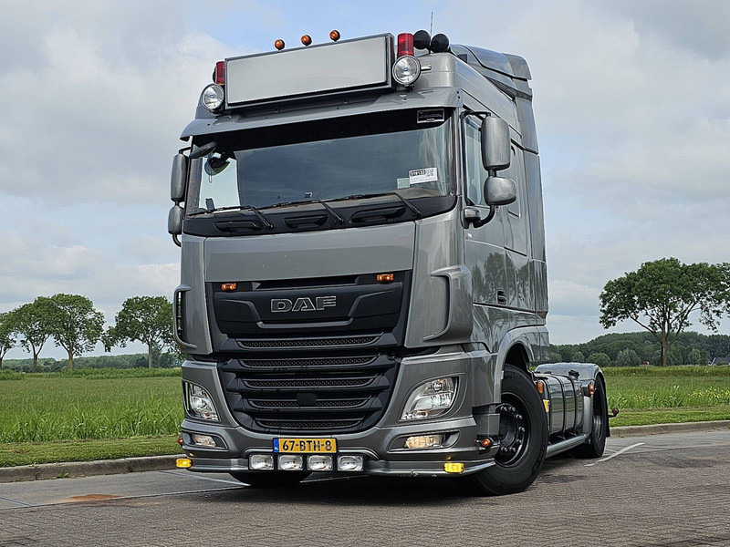 DAF XF 530 MANUAL SHOW TRUCK - Влекач: снимка 1 DAF XF 530 MANUAL SHOW TRUCK - Влекач: снимка 1