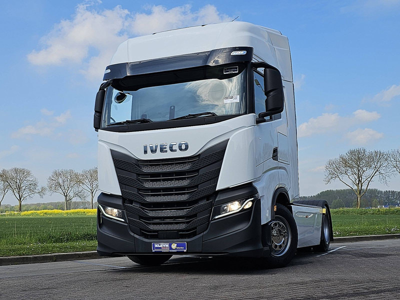 Iveco S-WAY AS440S48 NAVI FRIDGE SKIRTS - Влекач: снимка 1 Iveco S-WAY AS440S48 NAVI FRIDGE SKIRTS - Влекач: снимка 1