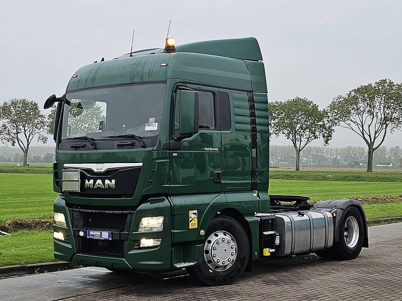 MAN 18.440 TGX XLX 2X TANK PTO ALC. - Влекач: снимка 2 MAN 18.440 TGX XLX 2X TANK PTO ALC. - Влекач: снимка 2