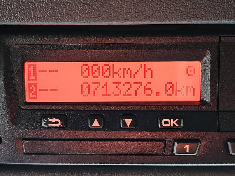 Влекач MAN 18.460 TGX XLX ADR AT/OX 2X TNK: снимка 9