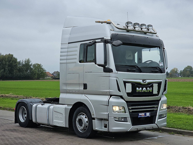 MAN 18.500 TGX XLX 2X TANK NIGHT AC - Влекач: снимка 5 MAN 18.500 TGX XLX 2X TANK NIGHT AC - Влекач: снимка 5
