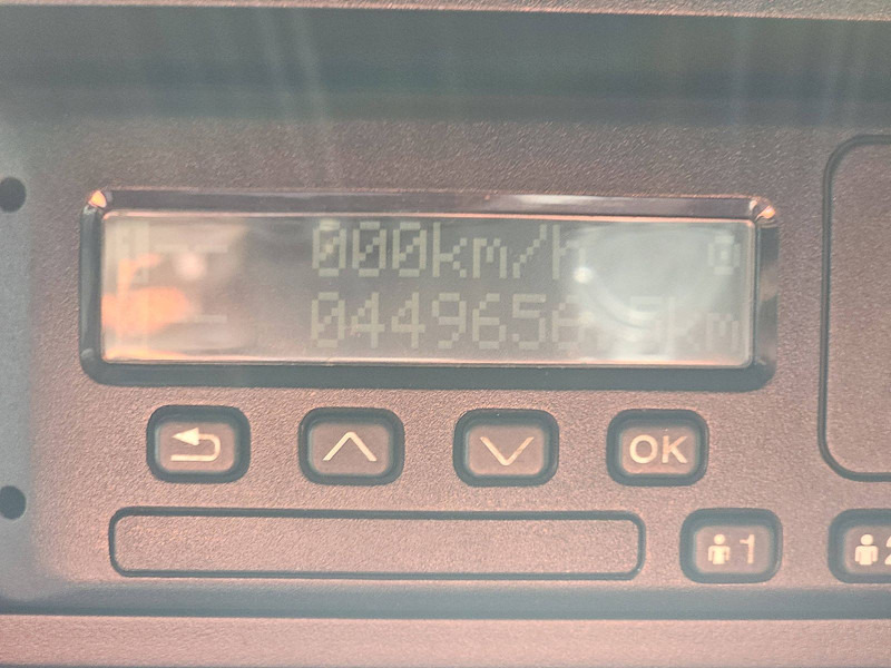 Влекач MAN 26.470 TGX TG3 GM 6X2 INTARDER: снимка 9 Влекач MAN 26.470 TGX TG3 GM 6X2 INTARDER: снимка 9