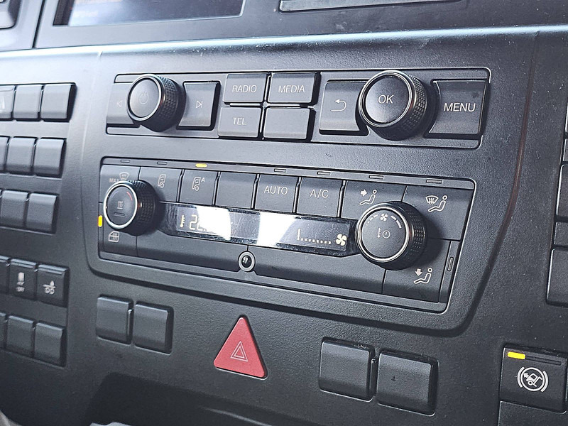 Влекач MAN 26.470 TGX TG3 GM 6X2 INTARDER: снимка 12 Влекач MAN 26.470 TGX TG3 GM 6X2 INTARDER: снимка 12