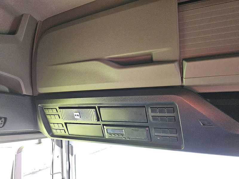 Влекач MAN 26.470 TGX TG3 GM 6X2 INTARDER: снимка 11 Влекач MAN 26.470 TGX TG3 GM 6X2 INTARDER: снимка 11