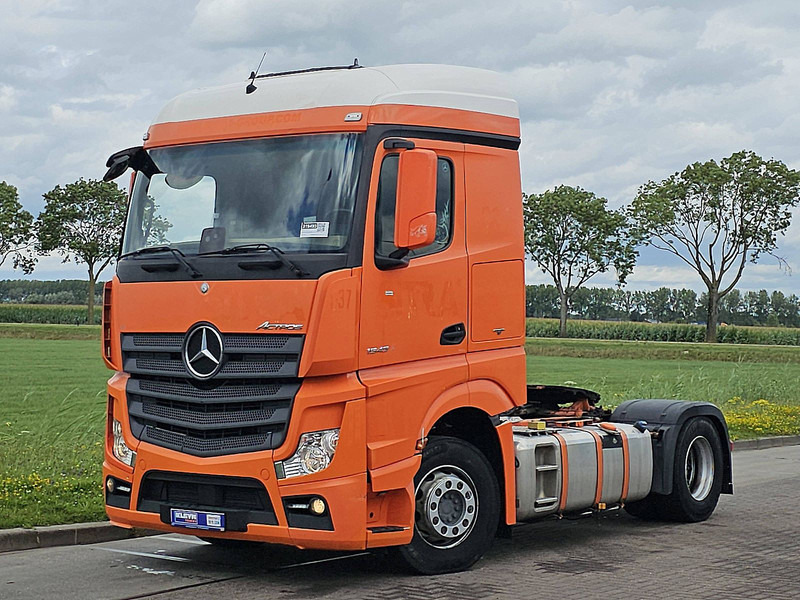 Mercedes-Benz ACTROS 1843 LS - Влекач: снимка 2 Mercedes-Benz ACTROS 1843 LS - Влекач: снимка 2