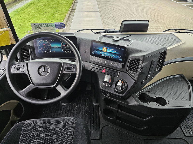 Влекач Mercedes-Benz ACTROS 1845 LS BIGSPACE: снимка 8 Влекач Mercedes-Benz ACTROS 1845 LS BIGSPACE: снимка 8