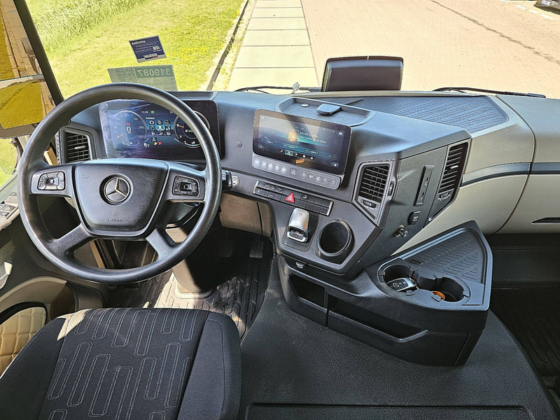 Лизинг на Mercedes-Benz ACTROS 1846 4X4 HAD PTO+HYDR. Mercedes-Benz ACTROS 1846 4X4 HAD PTO+HYDR.: снимка 8 Лизинг на Mercedes-Benz ACTROS 1846 4X4 HAD PTO+HYDR. Mercedes-Benz ACTROS 1846 4X4 HAD PTO+HYDR.: снимка 8