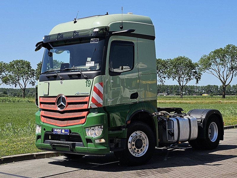 Mercedes-Benz ACTROS 1846 4X4 HAD PTO+HYDR. - Влекач: снимка 2 Mercedes-Benz ACTROS 1846 4X4 HAD PTO+HYDR. - Влекач: снимка 2
