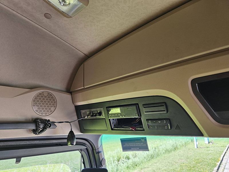 Лизинг на Mercedes-Benz ACTROS 1846 4X4 HAD PTO+HYDR. Mercedes-Benz ACTROS 1846 4X4 HAD PTO+HYDR.: снимка 12 Лизинг на Mercedes-Benz ACTROS 1846 4X4 HAD PTO+HYDR. Mercedes-Benz ACTROS 1846 4X4 HAD PTO+HYDR.: снимка 12